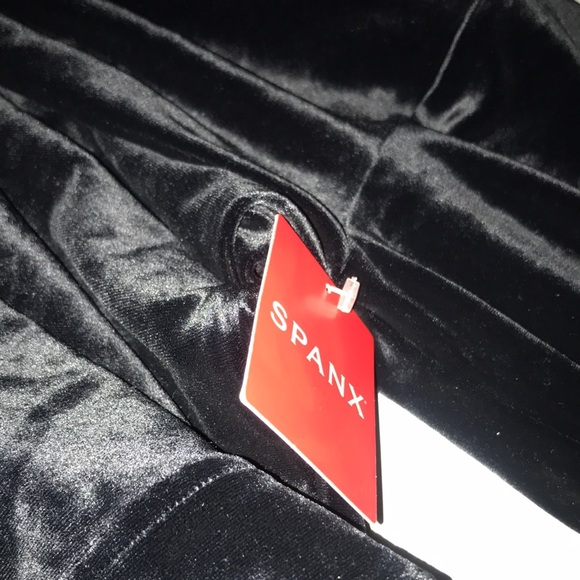 Spanx Velvet Pullover - Picture 12 of 13